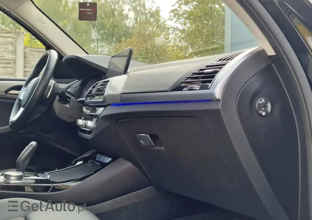 BMW X3 SDrive18d Business Edition sport