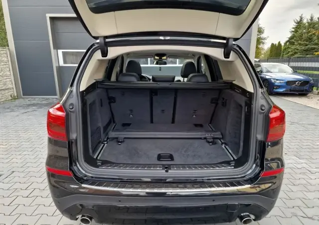 BMW X3 SDrive18d Business Edition sport