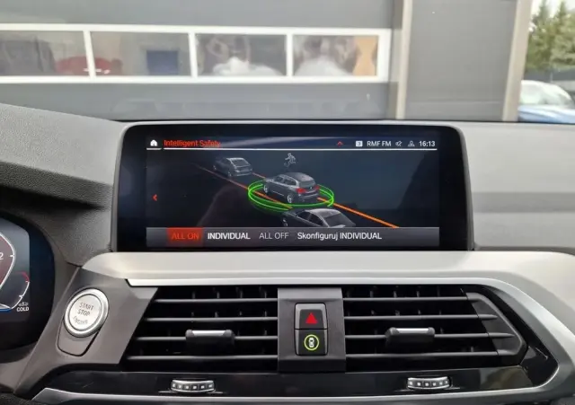 BMW X3 SDrive18d Business Edition sport