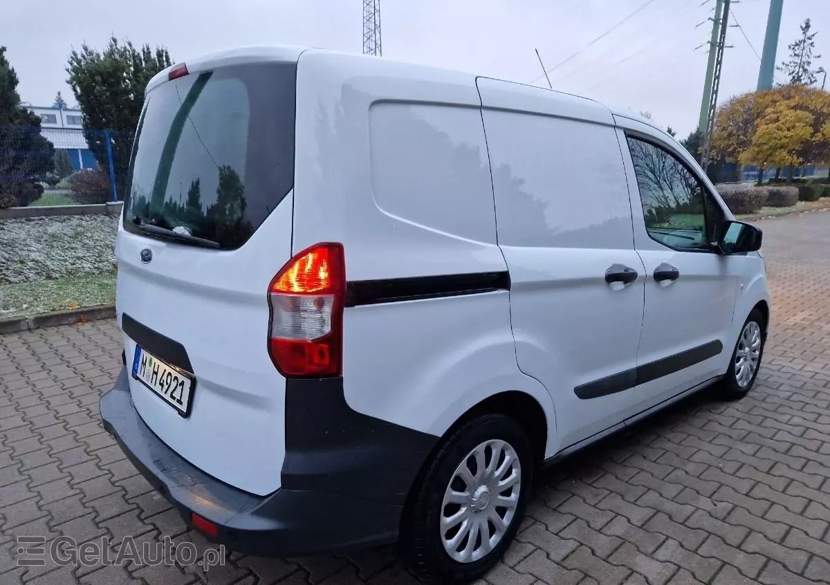 FORD Transit Courier 