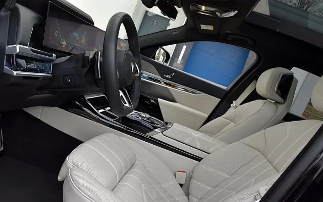 BMW Seria 7 740Ld xDrive