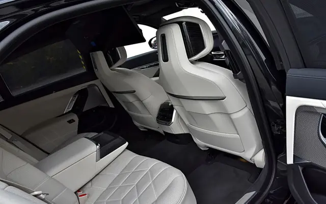 BMW Seria 7 740Ld xDrive