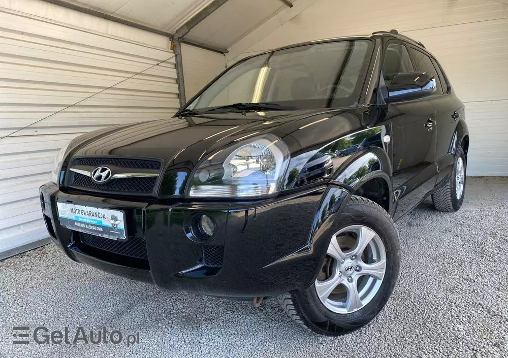 HYUNDAI Tucson 2.0 Elegance / Premium