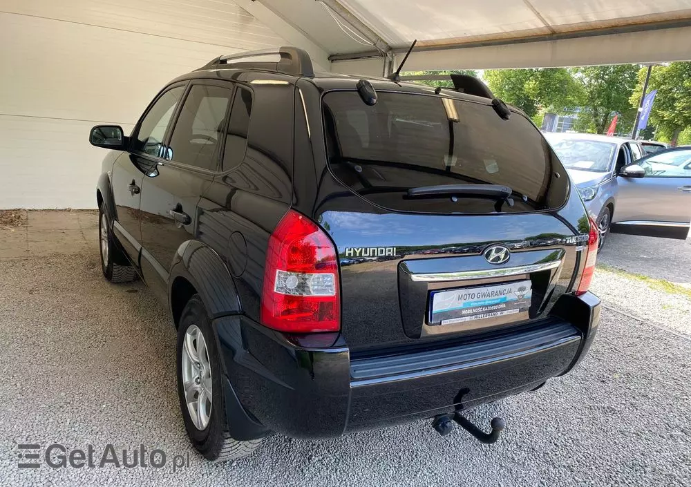 HYUNDAI Tucson 2.0 Elegance / Premium