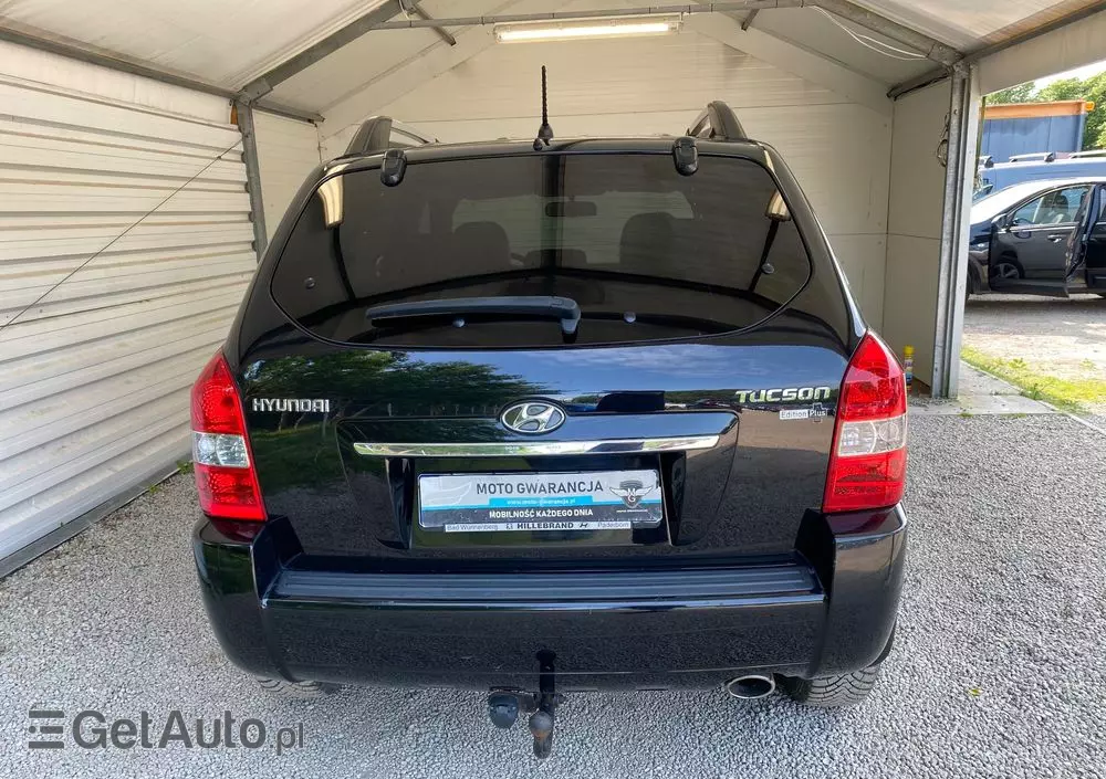 HYUNDAI Tucson 2.0 Elegance / Premium