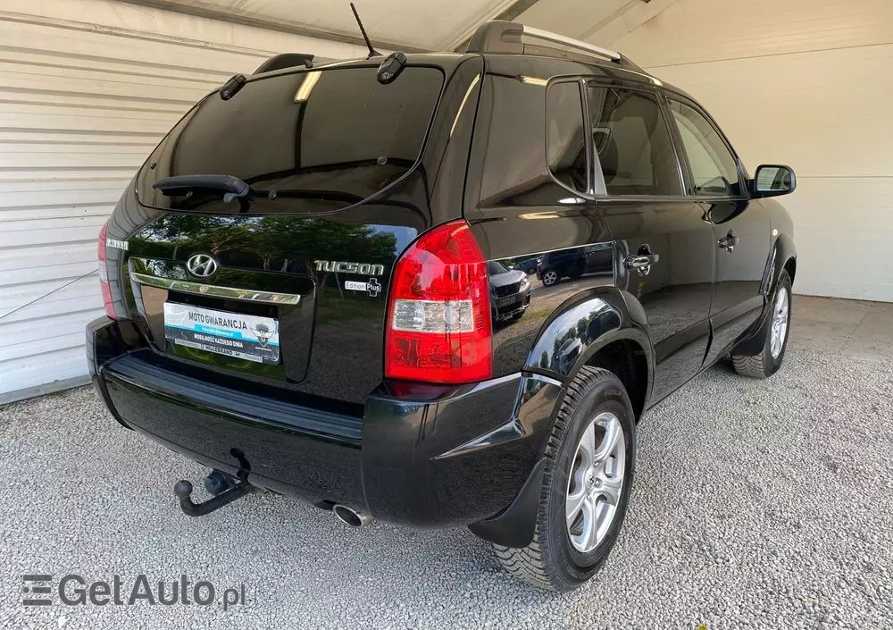 HYUNDAI Tucson 2.0 Elegance / Premium