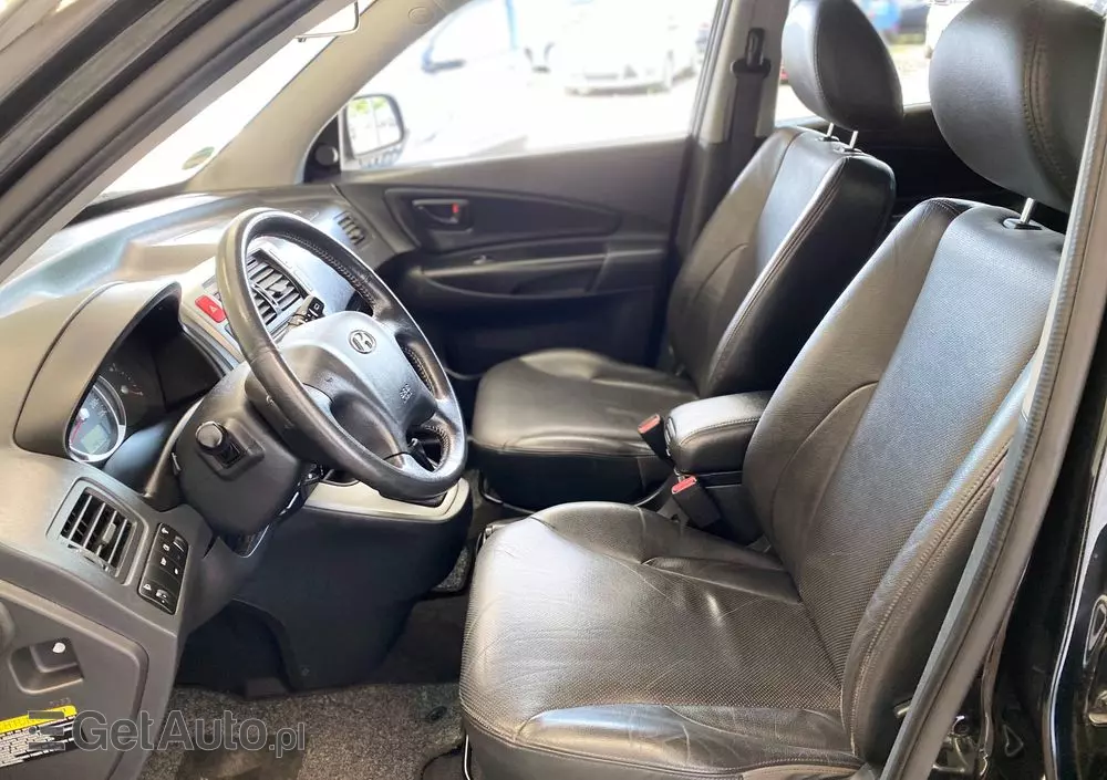 HYUNDAI Tucson 2.0 Elegance / Premium