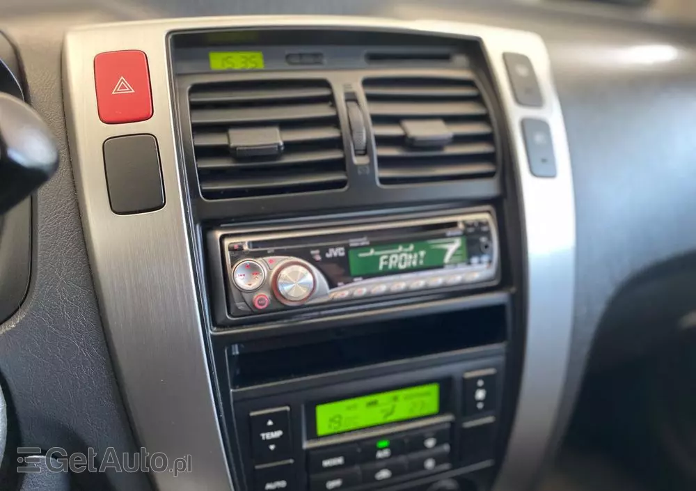 HYUNDAI Tucson 2.0 Elegance / Premium