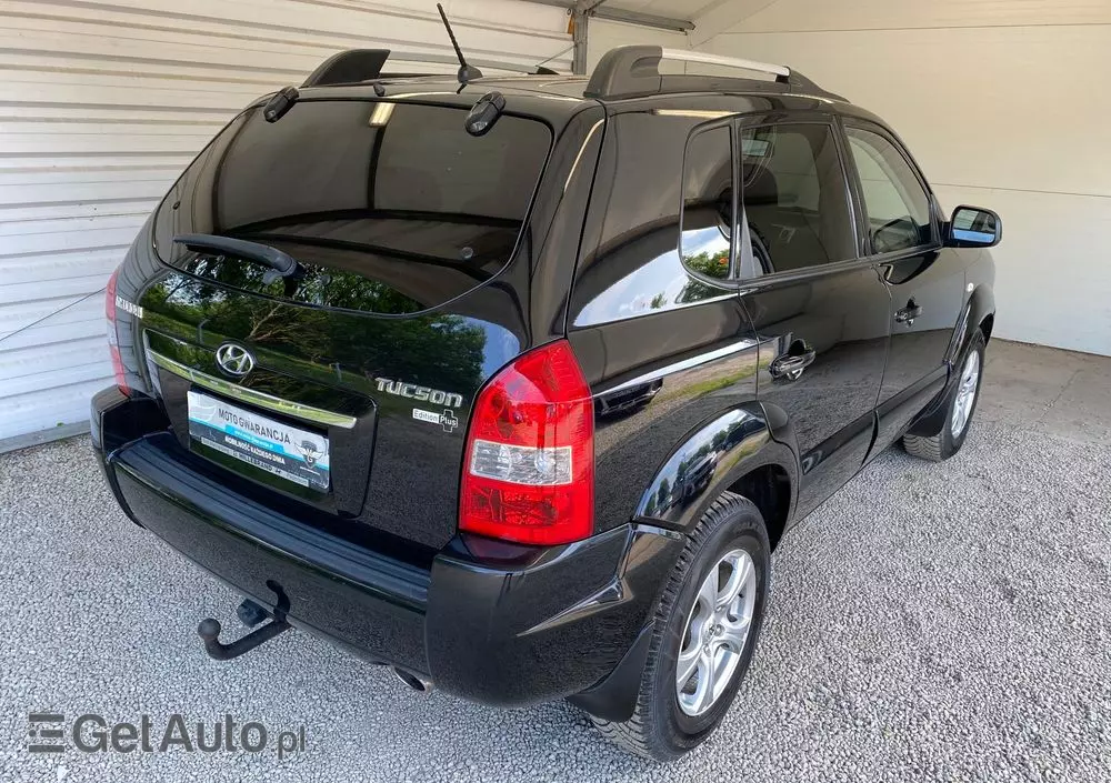 HYUNDAI Tucson 2.0 Elegance / Premium