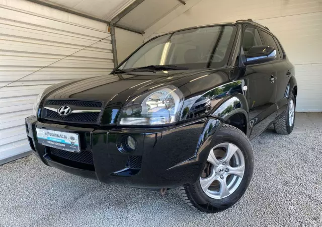 HYUNDAI Tucson 2.0 Elegance / Premium