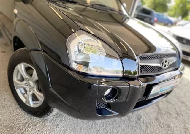 HYUNDAI Tucson 2.0 Elegance / Premium