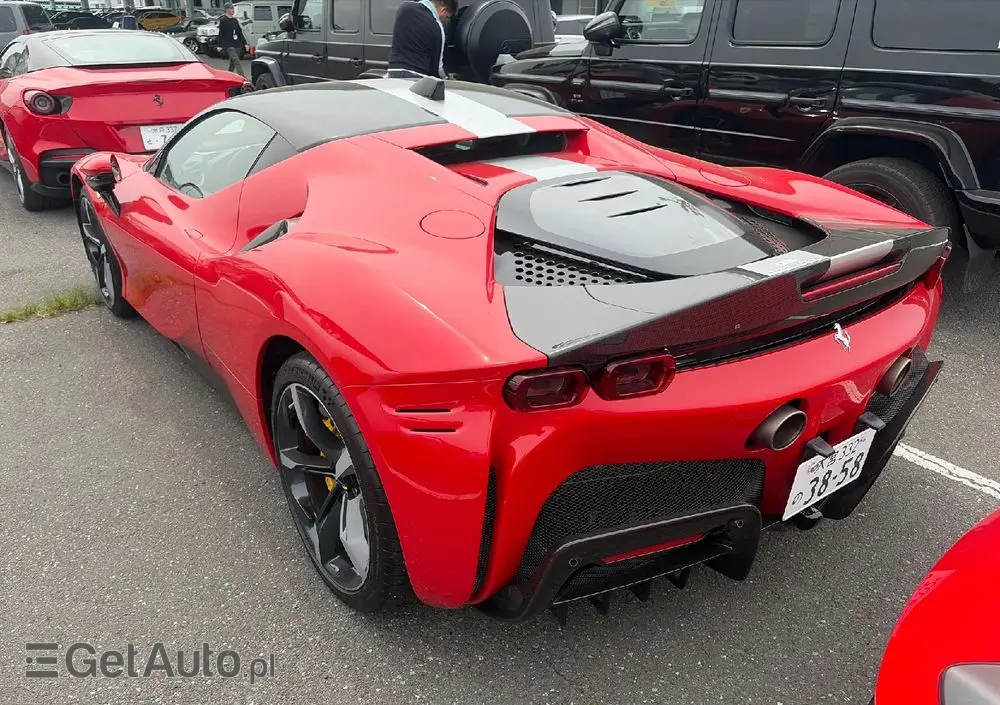 FERRARI SF90 Stradale 