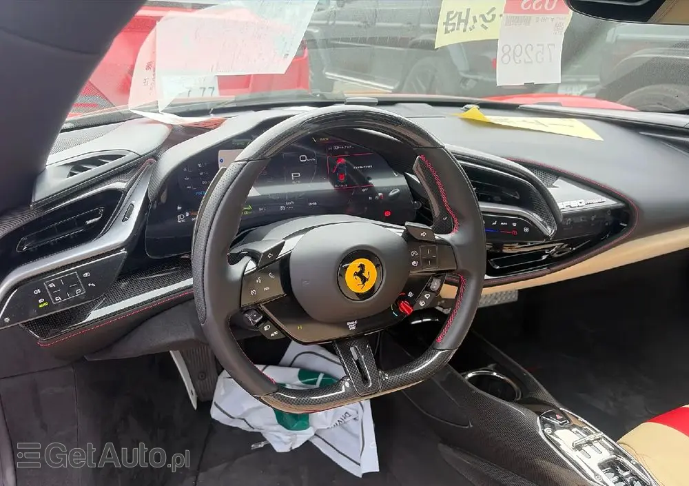 FERRARI SF90 Stradale 