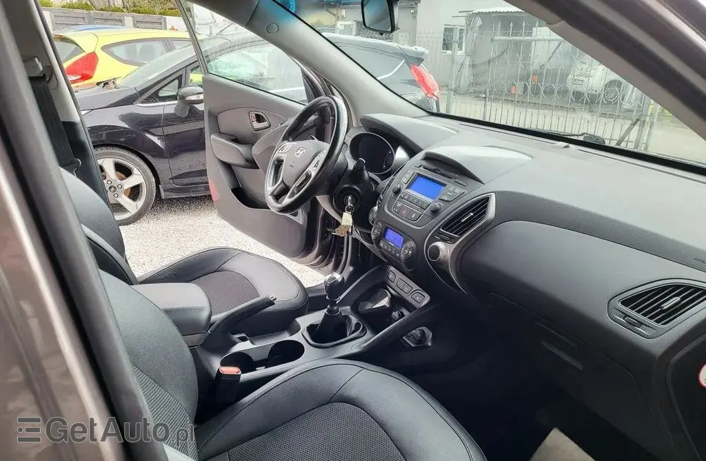 HYUNDAI Ix35 