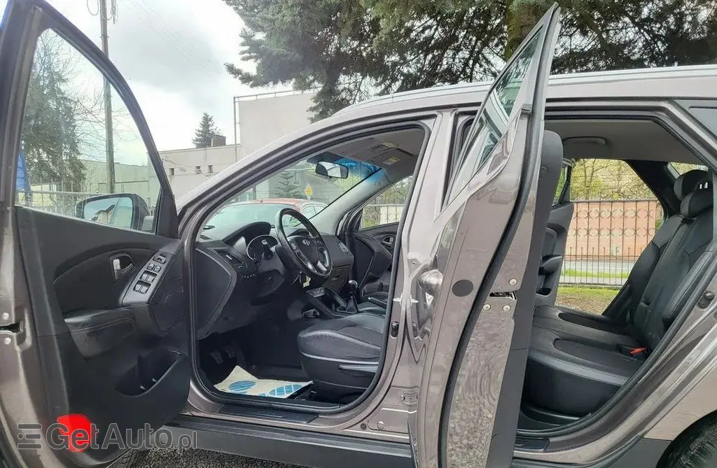 HYUNDAI Ix35 