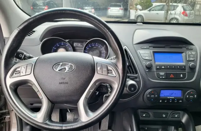 HYUNDAI Ix35 