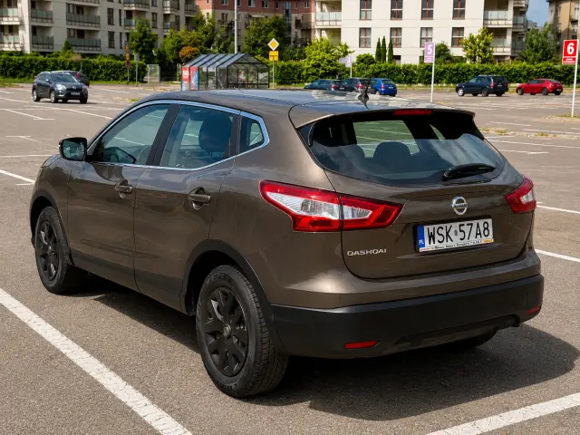 NISSAN Qashqai Acenta