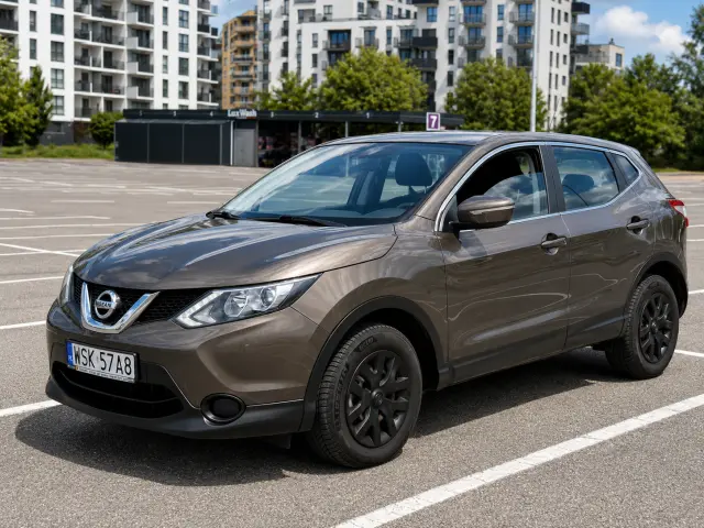 NISSAN Qashqai Acenta