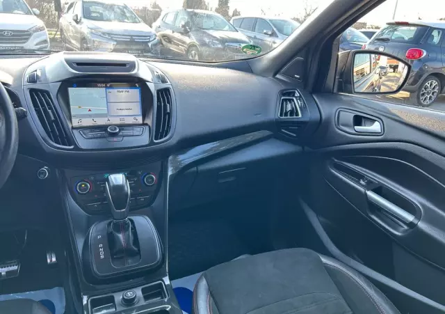 FORD Kuga 1.5 EcoBoost 4x4 ST-Line