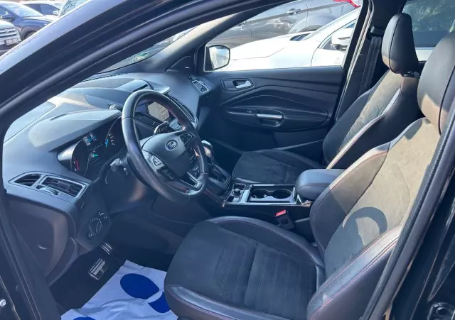 FORD Kuga 1.5 EcoBoost 4x4 ST-Line