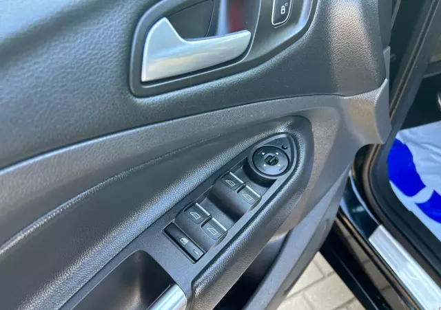 FORD Kuga 1.5 EcoBoost 4x4 ST-Line