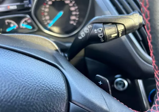 FORD Kuga 1.5 EcoBoost 4x4 ST-Line