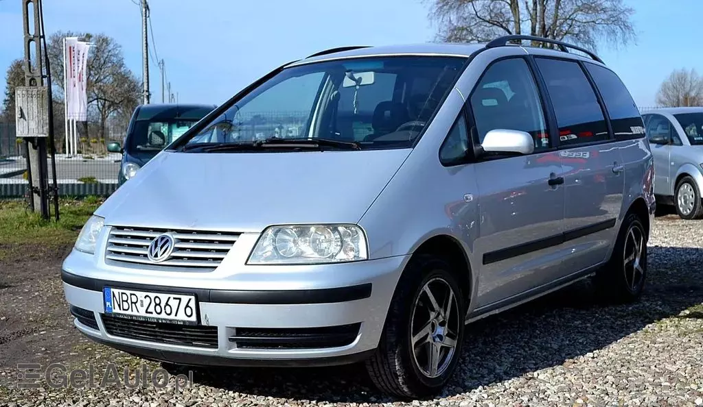 VOLKSWAGEN Sharan 
