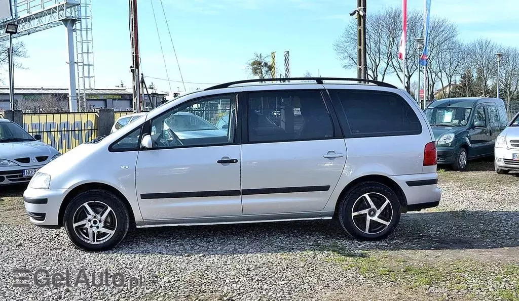 VOLKSWAGEN Sharan 
