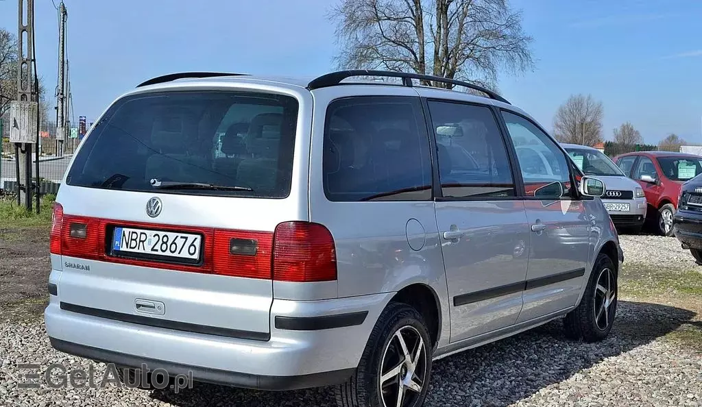 VOLKSWAGEN Sharan 