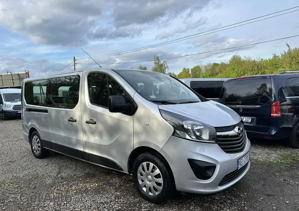 OPEL Vivaro 