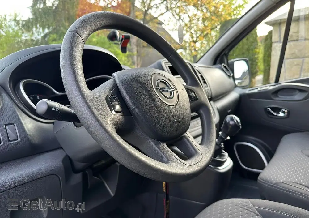 OPEL Vivaro 