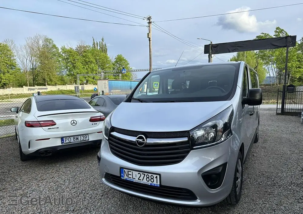 OPEL Vivaro 
