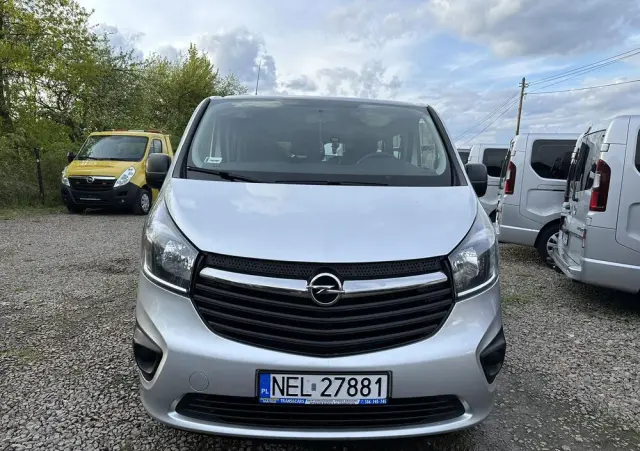 OPEL Vivaro 