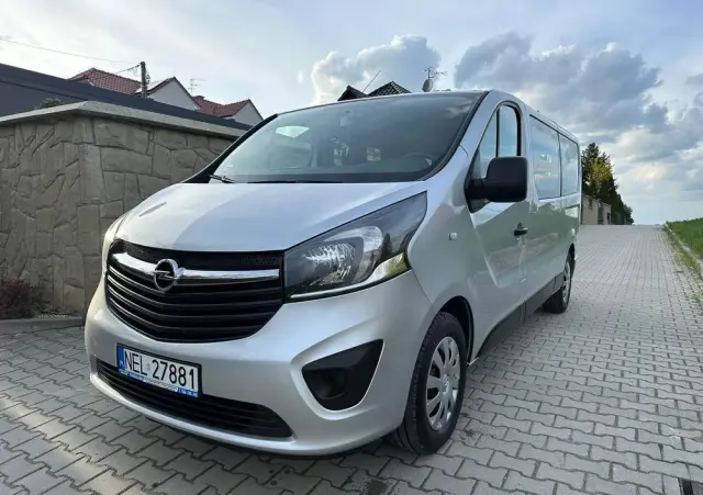 OPEL Vivaro 