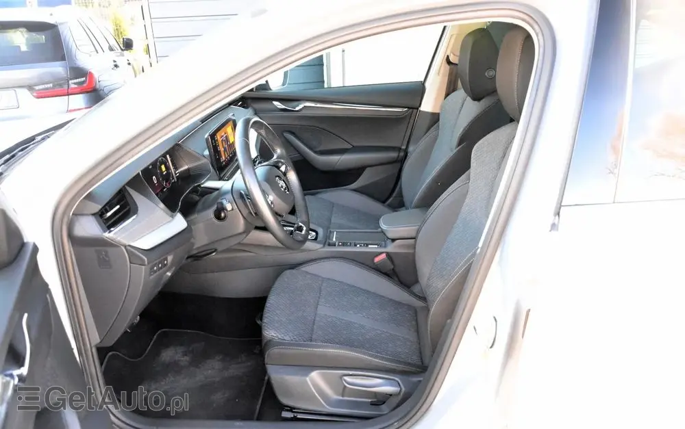 SKODA Octavia 2.0 TSI 4x4 Style DSG