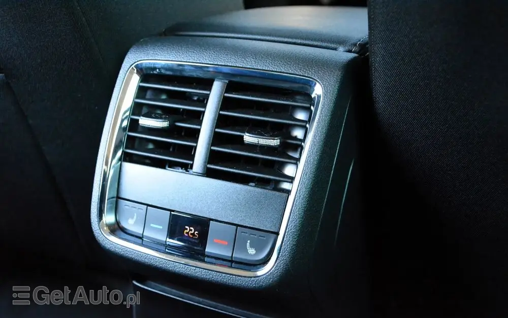 SKODA Octavia 2.0 TSI 4x4 Style DSG