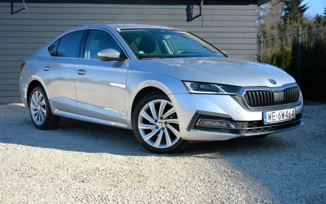 SKODA Octavia 2.0 TSI 4x4 Style DSG