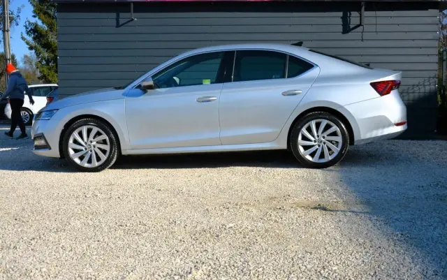 SKODA Octavia 2.0 TSI 4x4 Style DSG