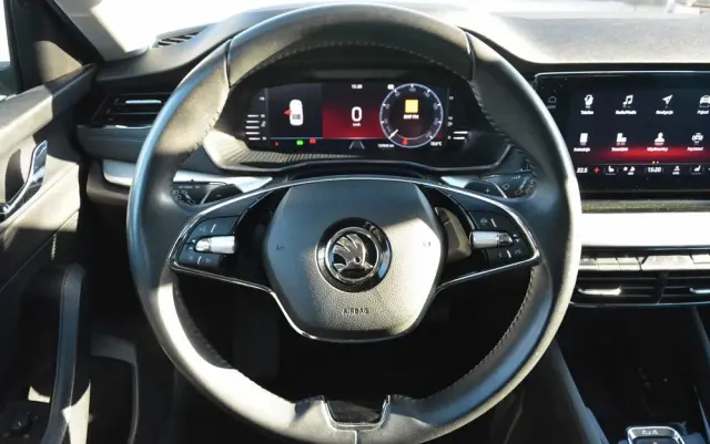 SKODA Octavia 2.0 TSI 4x4 Style DSG