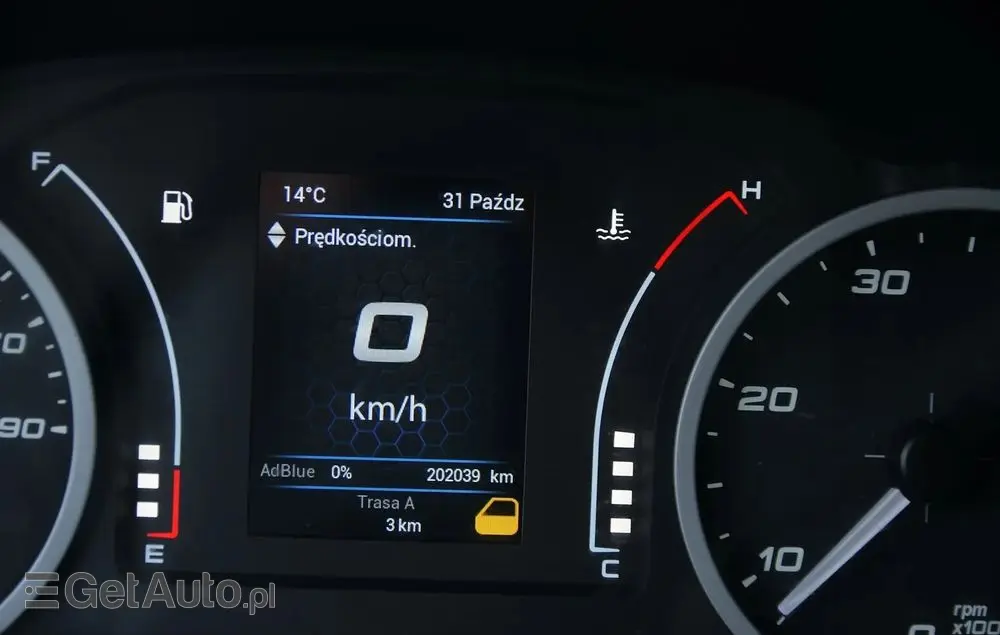 IVECO 72C18  3,0 180KM  Zanotti Z380  230 V 6,1m 12 palet dł -20+20 ładowność 3460kg 