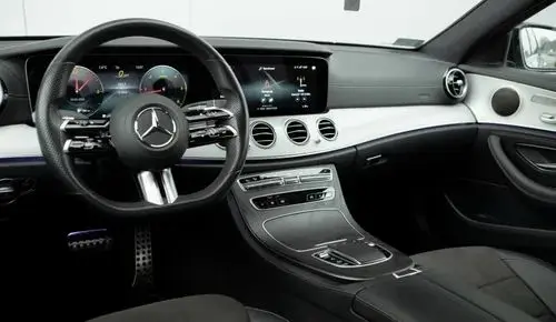 MERCEDES-BENZ Klasa E 