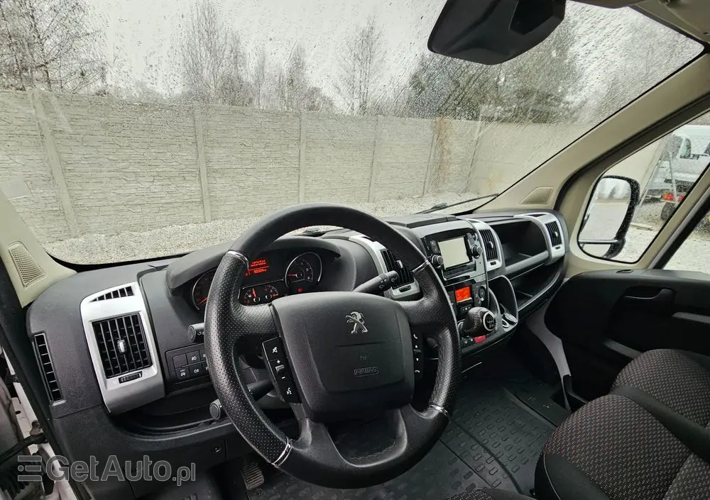PEUGEOT BOXER 