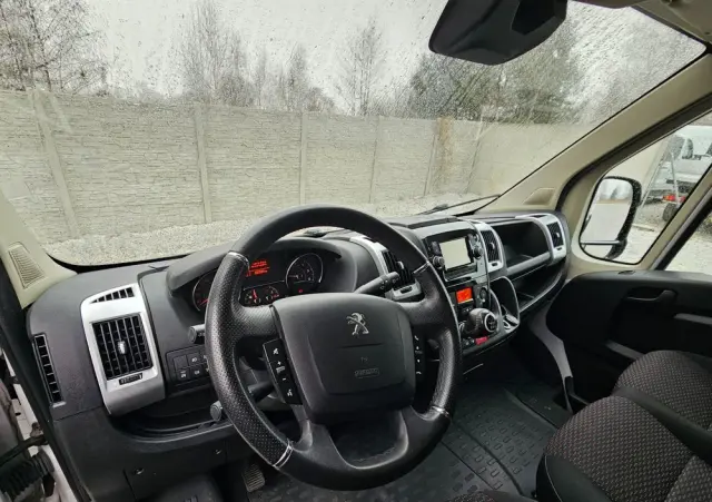 PEUGEOT BOXER 