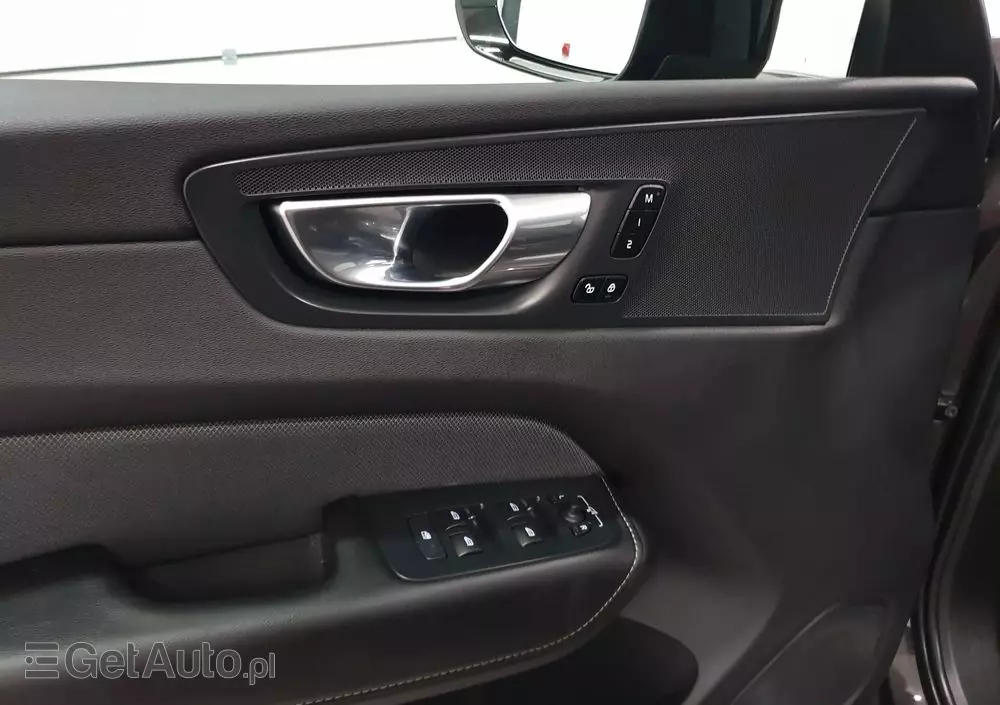 VOLVO XC 60 B4 D Geartronic RDesign