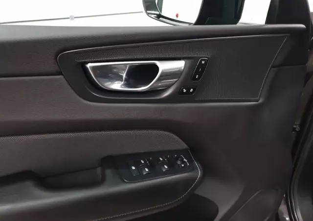 VOLVO XC 60 B4 D Geartronic RDesign