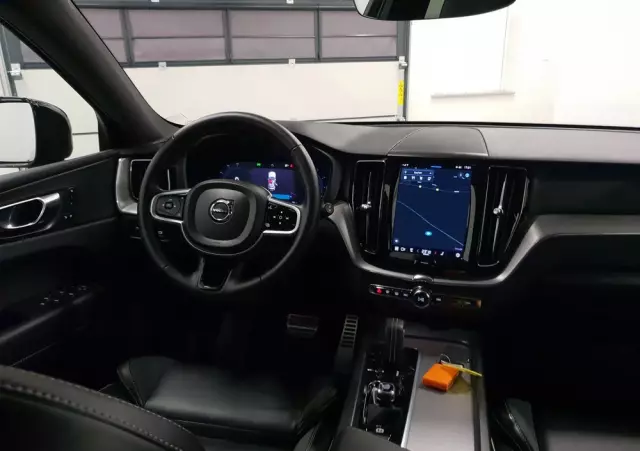 VOLVO XC 60 B4 D Geartronic RDesign