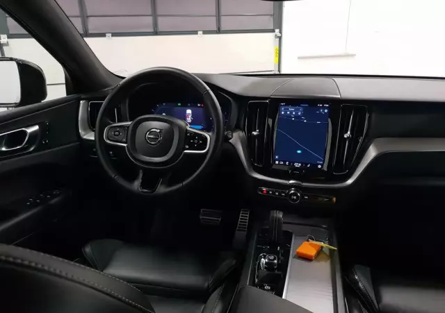 VOLVO XC 60 B4 D Geartronic RDesign