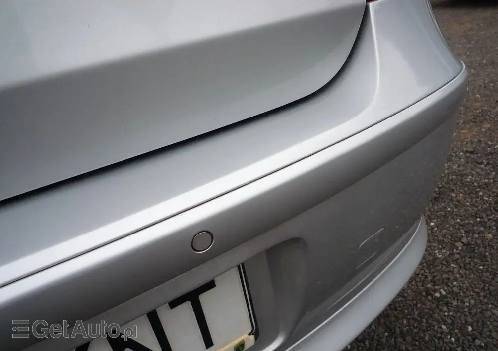 BMW Seria 1 116d DPF Edition Sport