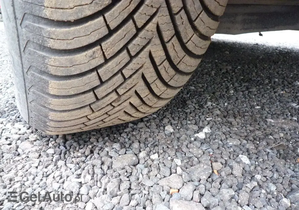 BMW Seria 1 116d DPF Edition Sport