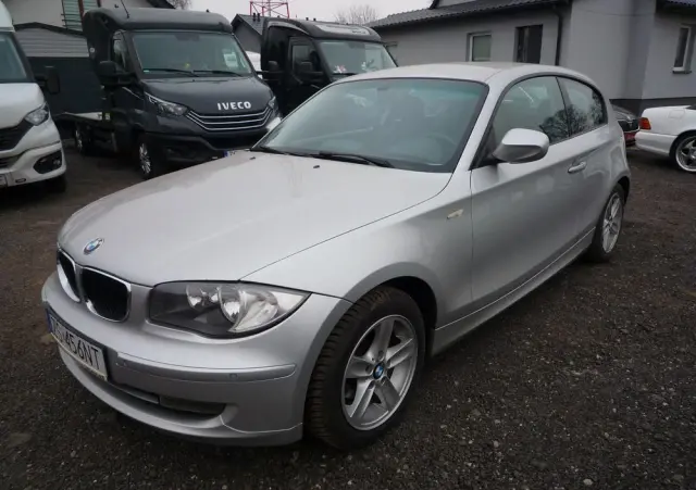 BMW Seria 1 116d DPF Edition Sport
